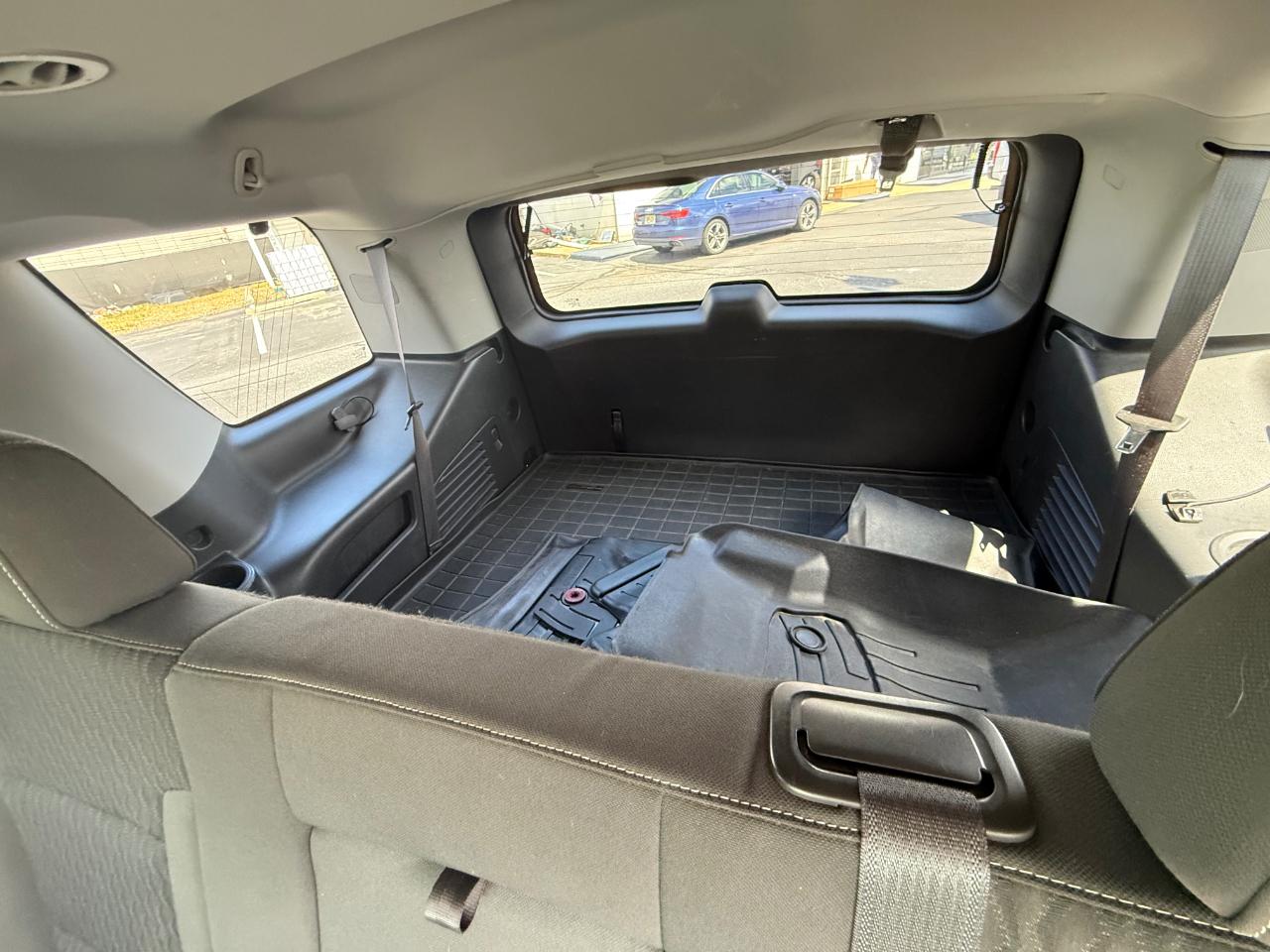 Chevrolet Tahoe LS 4WD 2015