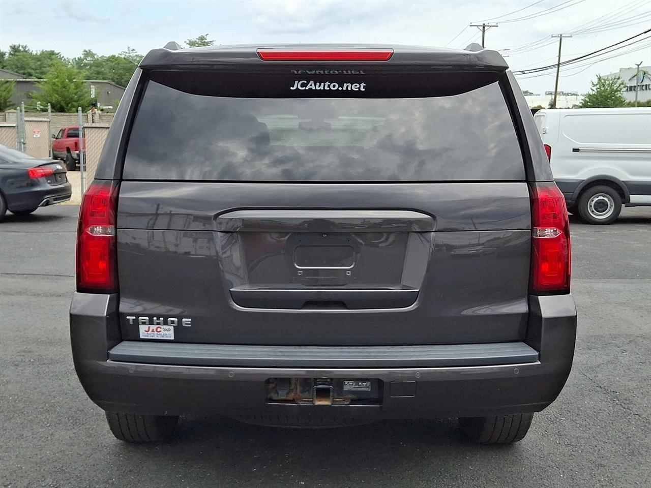 Chevrolet Tahoe LS 4WD 2015