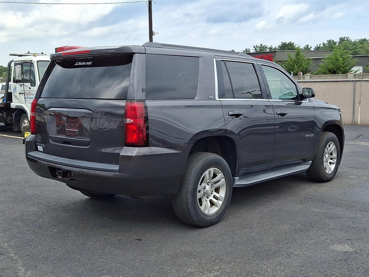 Chevrolet Tahoe LS 4WD 2015