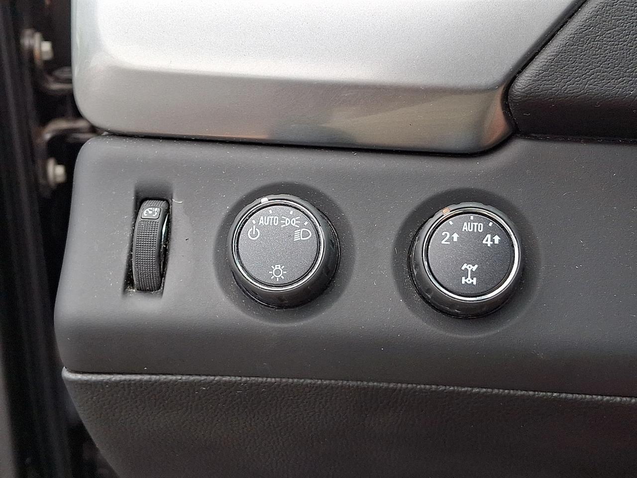 Chevrolet Tahoe LS 4WD 2015