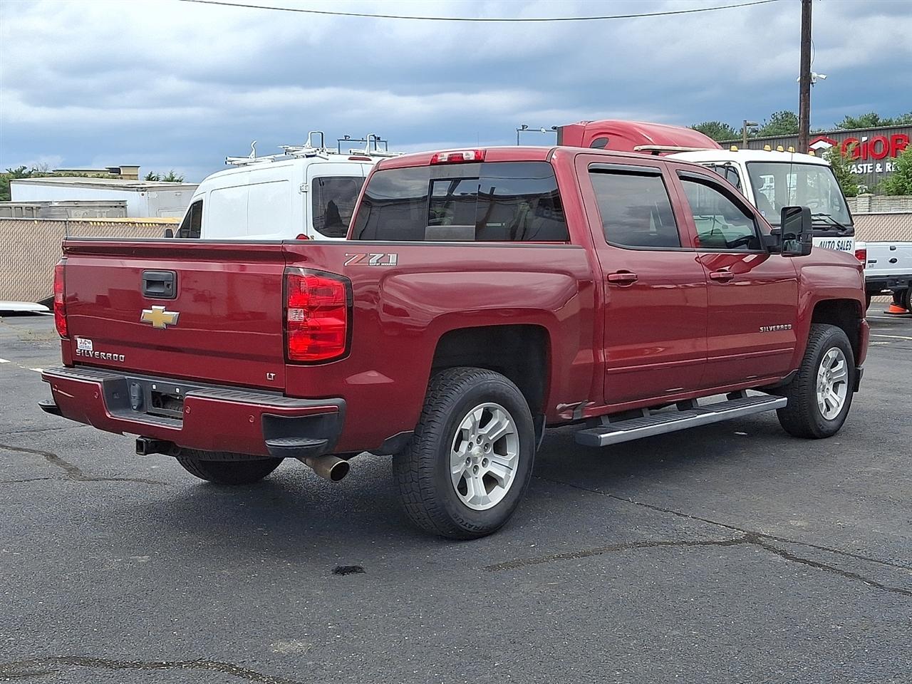 Chevrolet Silverado 1500 LT Crew Cab 4WD 2018