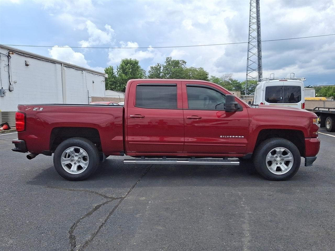 Chevrolet Silverado 1500 LT Crew Cab 4WD 2018