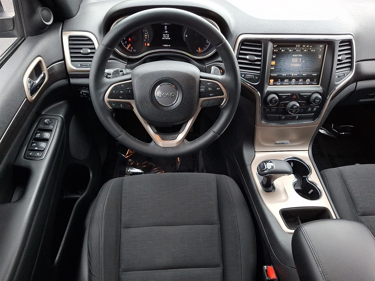 Jeep Grand Cherokee Laredo 4WD 2014