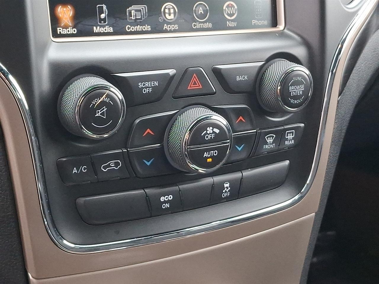 Jeep Grand Cherokee Laredo 4WD 2014