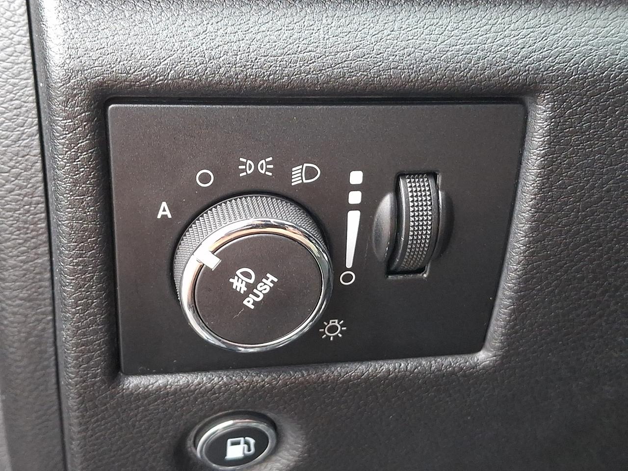 Jeep Grand Cherokee Laredo 4WD 2014