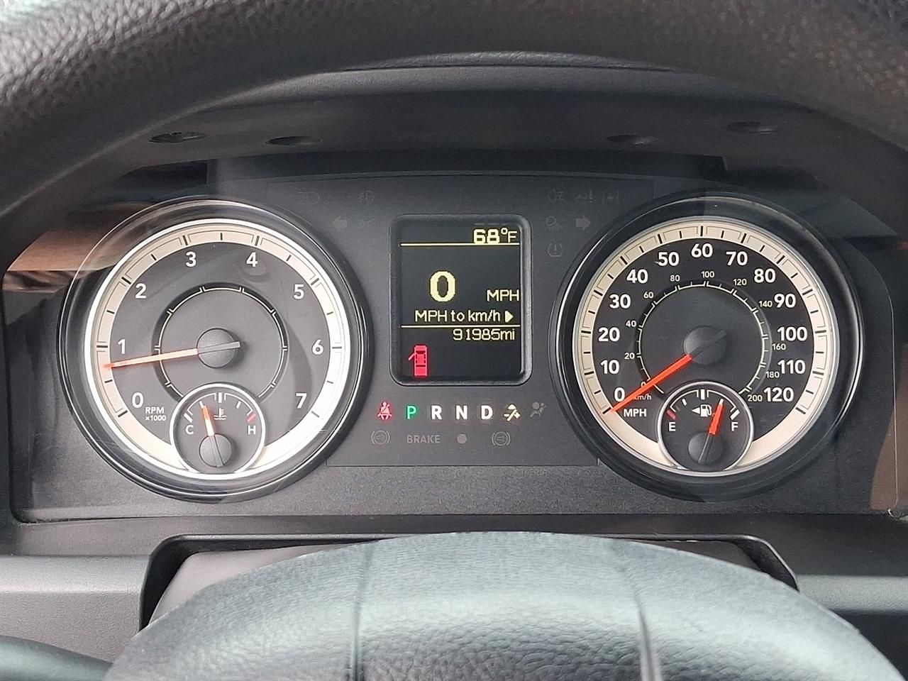 RAM 1500 Tradesman Quad Cab 4WD 2017