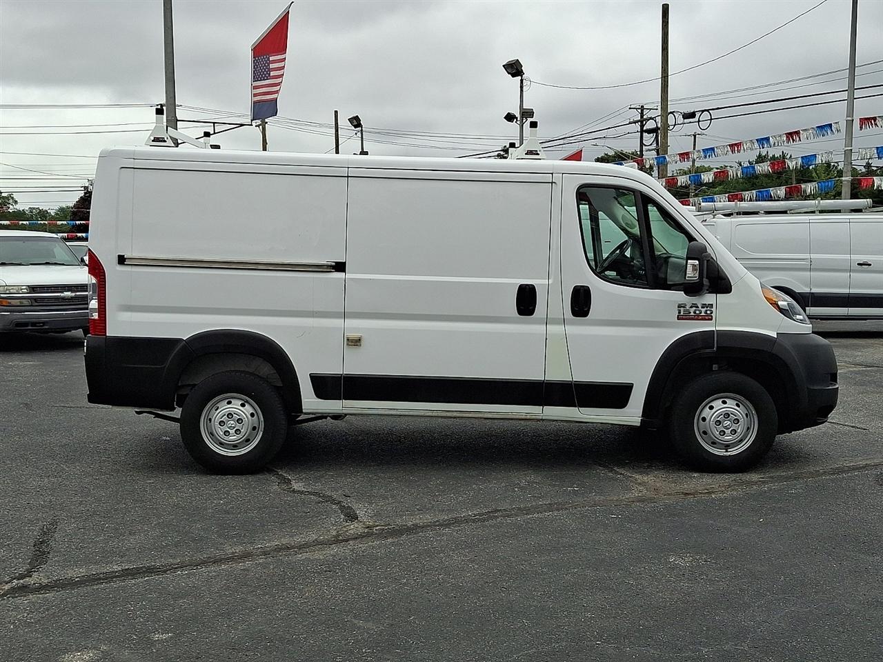 RAM Promaster 1500 Low Roof Tradesman 136-in. WB 2019