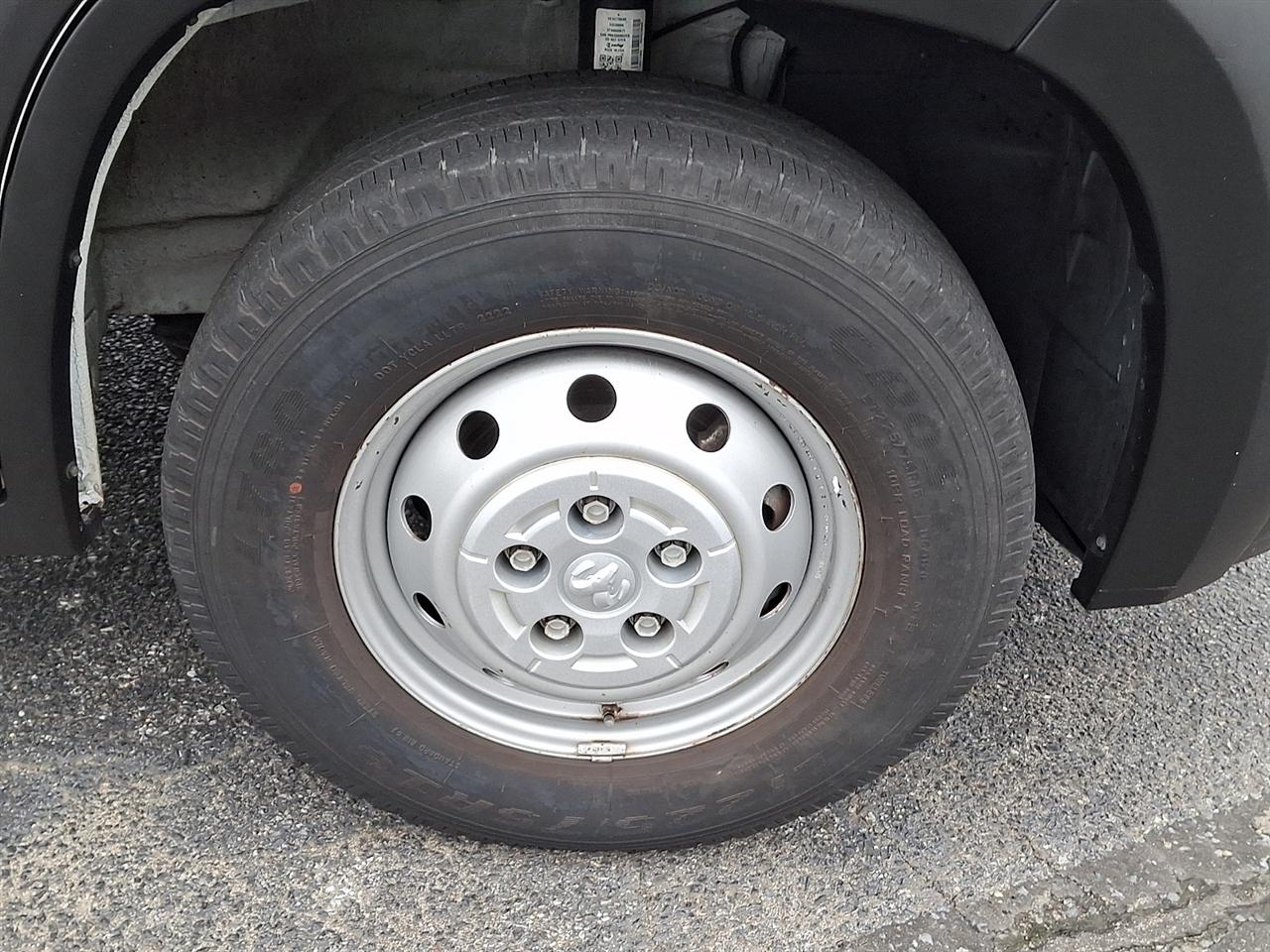 RAM Promaster 1500 Low Roof Tradesman 136-in. WB 2019