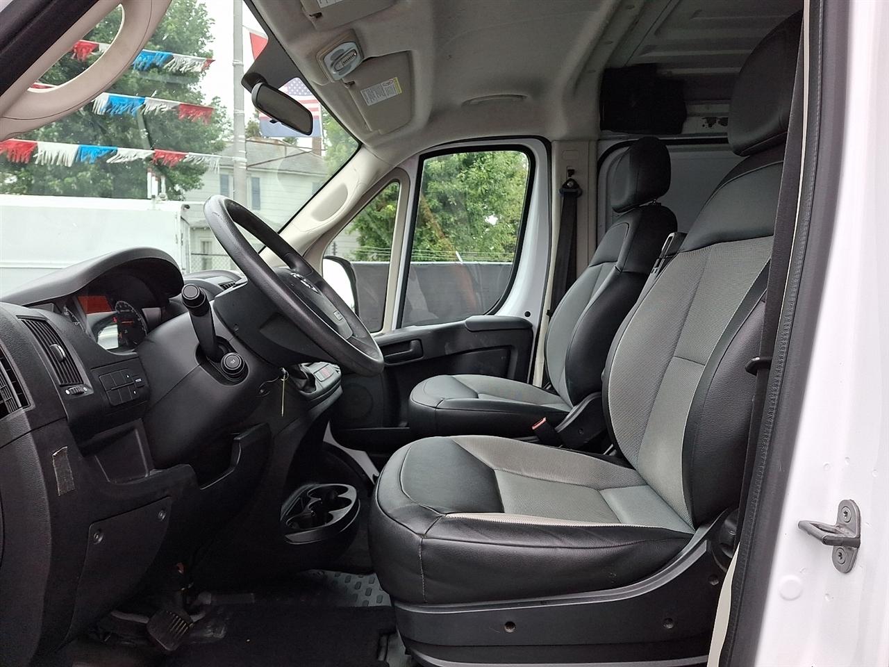 RAM Promaster 1500 Low Roof Tradesman 136-in. WB 2019