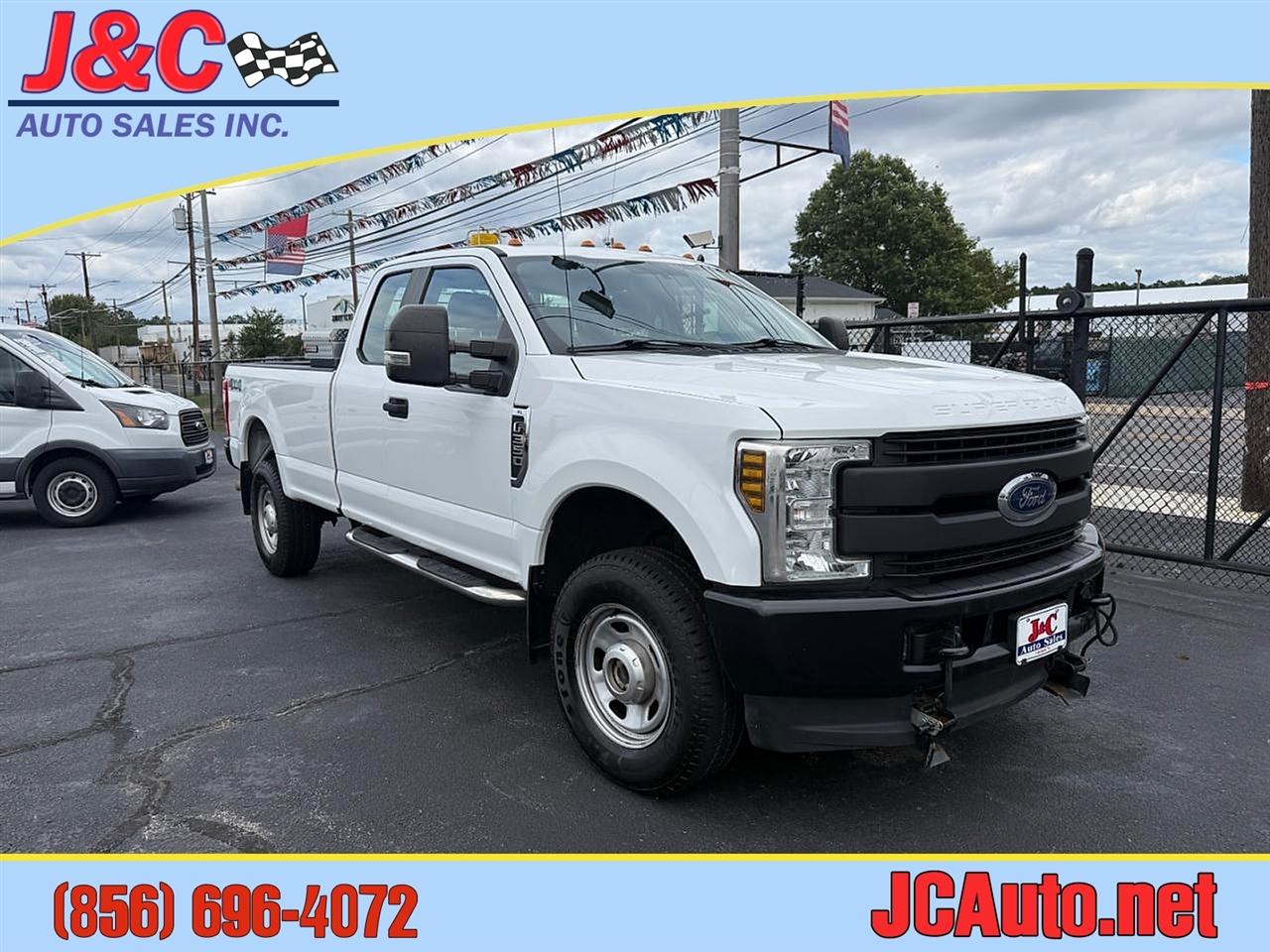 2019 Ford F-350 SD Lariat SuperCab 4WD