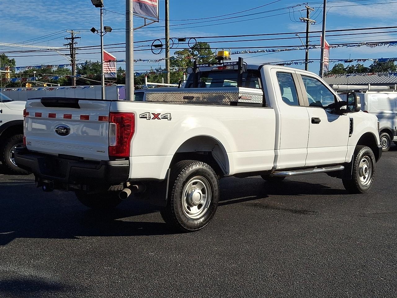 Ford F-350 SD Lariat SuperCab 4WD 2019