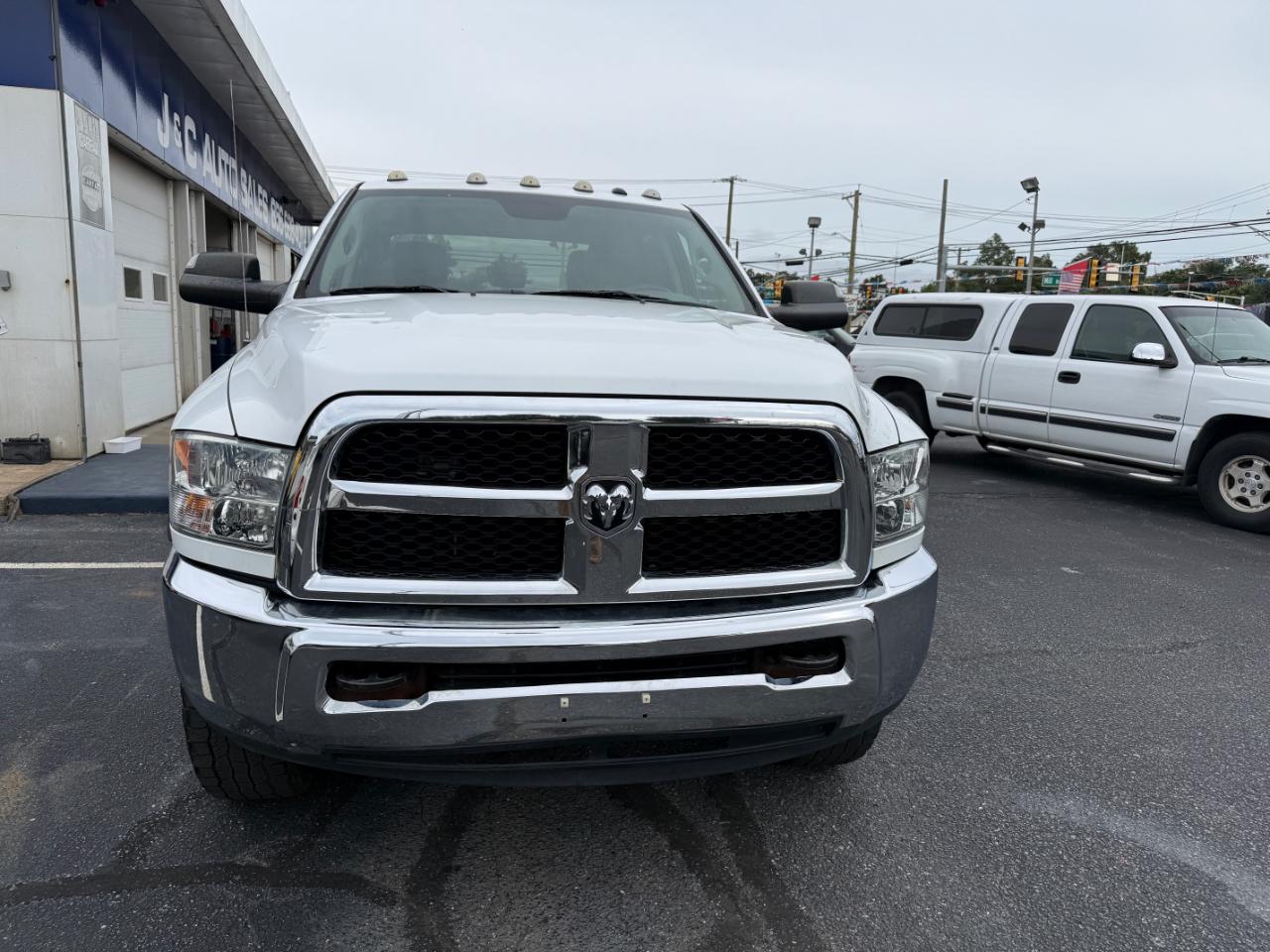 RAM 2500 Tradesman Crew Cab SWB 4WD 2018