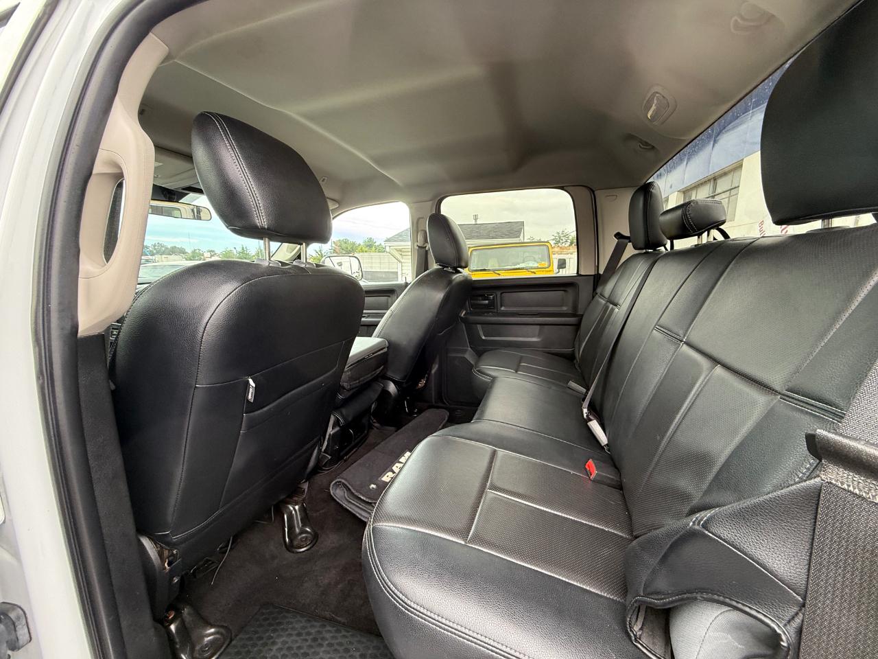 RAM 2500 Tradesman Crew Cab SWB 4WD 2018