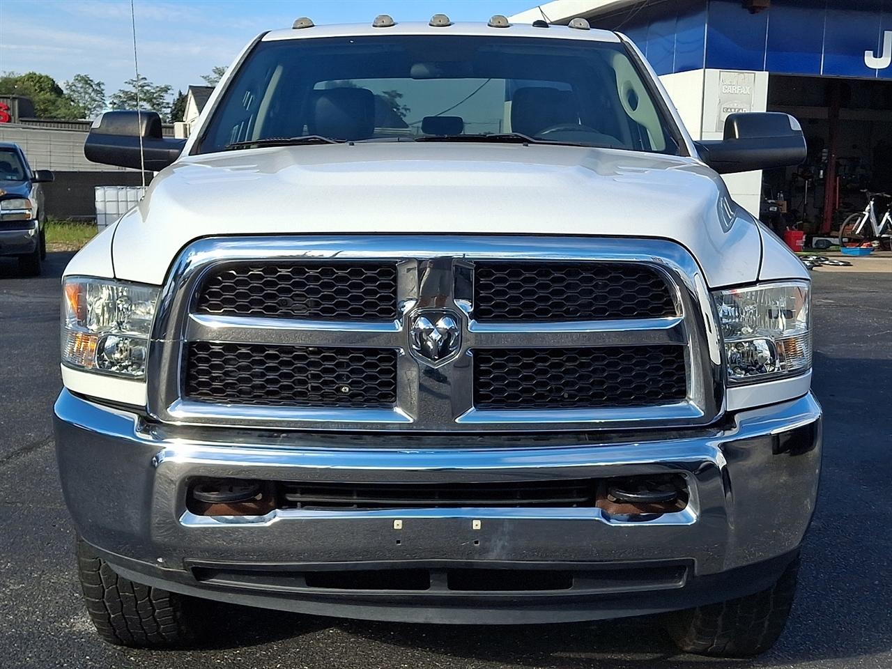 RAM 2500 Tradesman Crew Cab SWB 4WD 2018