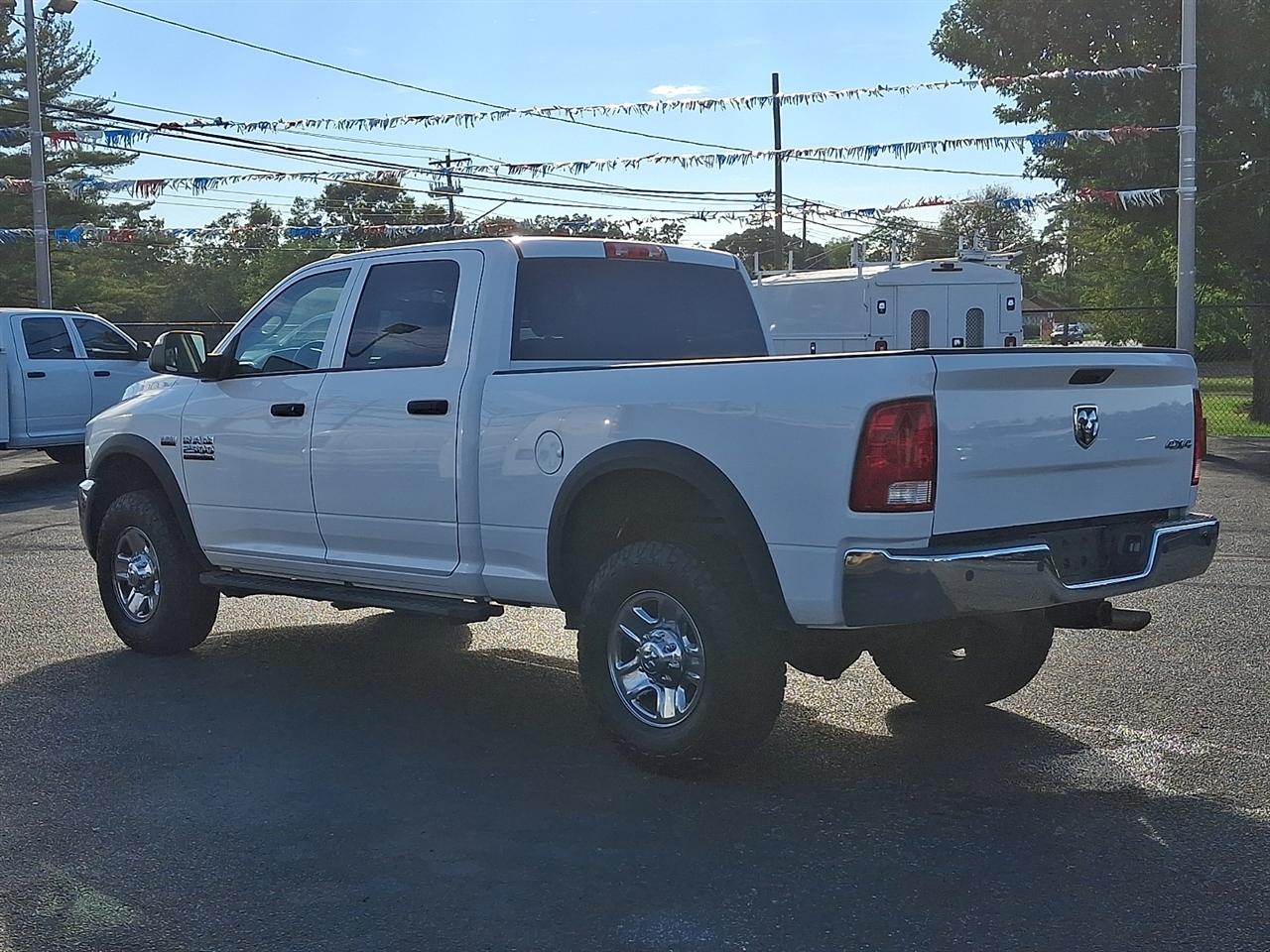 RAM 2500 Tradesman Crew Cab SWB 4WD 2018