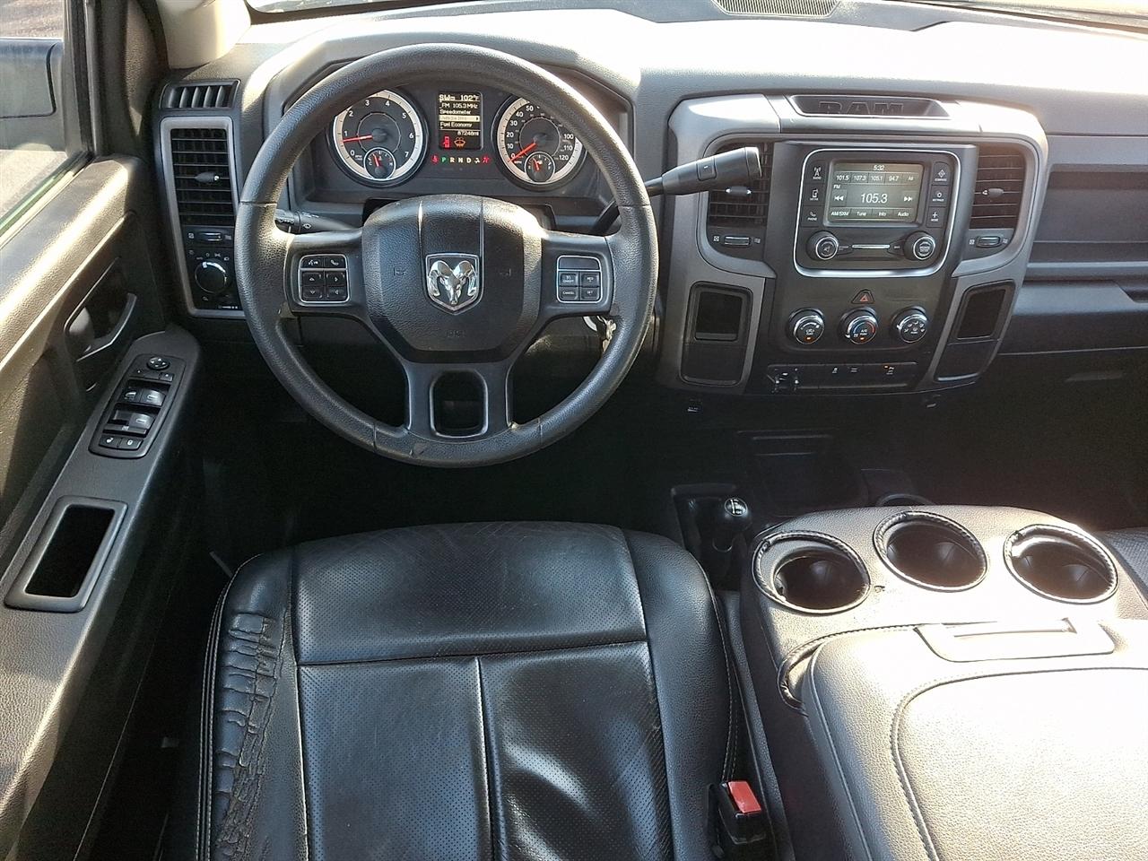 RAM 2500 Tradesman Crew Cab SWB 4WD 2018