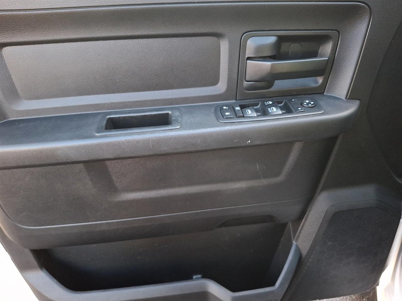 RAM 2500 Tradesman Crew Cab SWB 4WD 2018