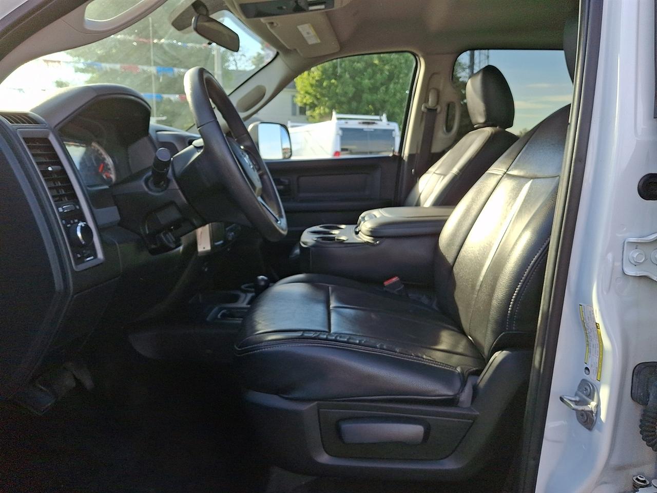 RAM 2500 Tradesman Crew Cab SWB 4WD 2018
