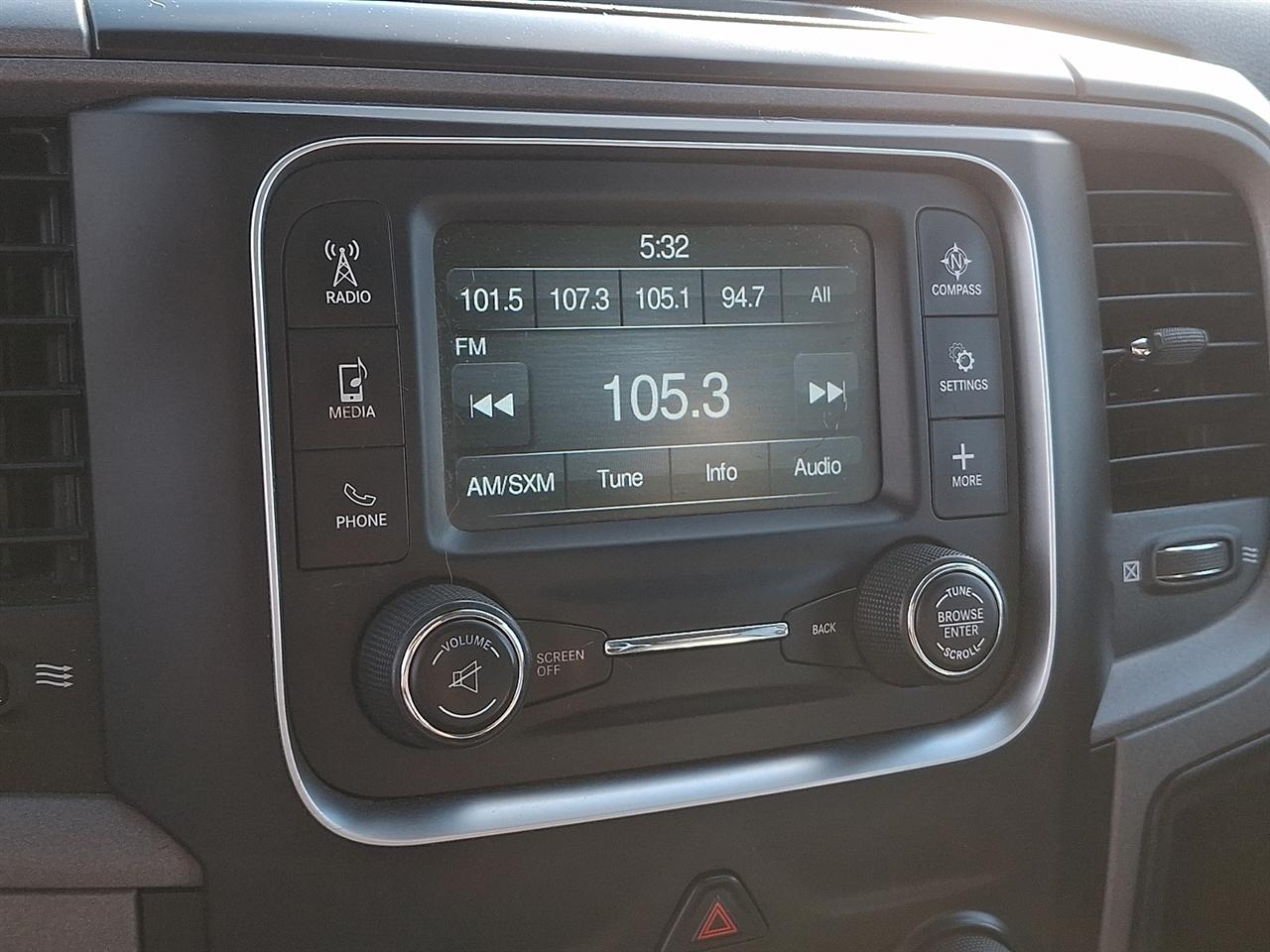 RAM 2500 Tradesman Crew Cab SWB 4WD 2018