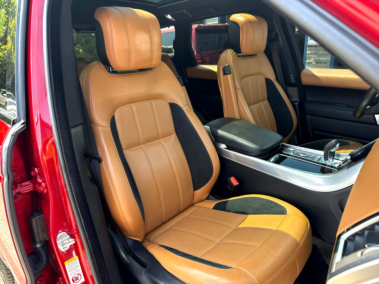 Land Rover Range Rover Sport P525 HSE 2020 Land Rover Range Rover Sport P525 HSE 2020