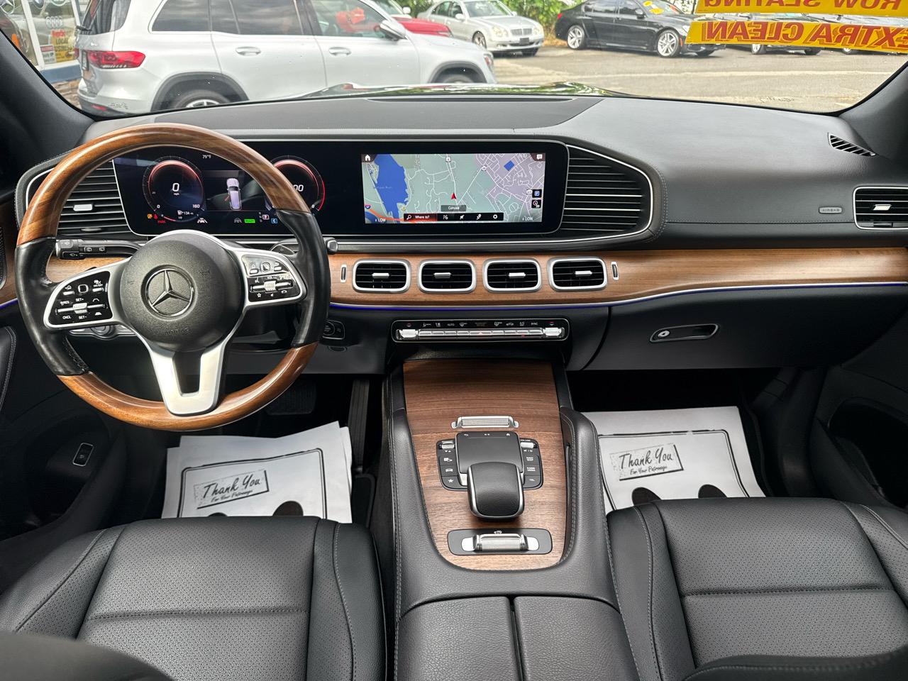 Mercedes-Benz GLS-Class  2022