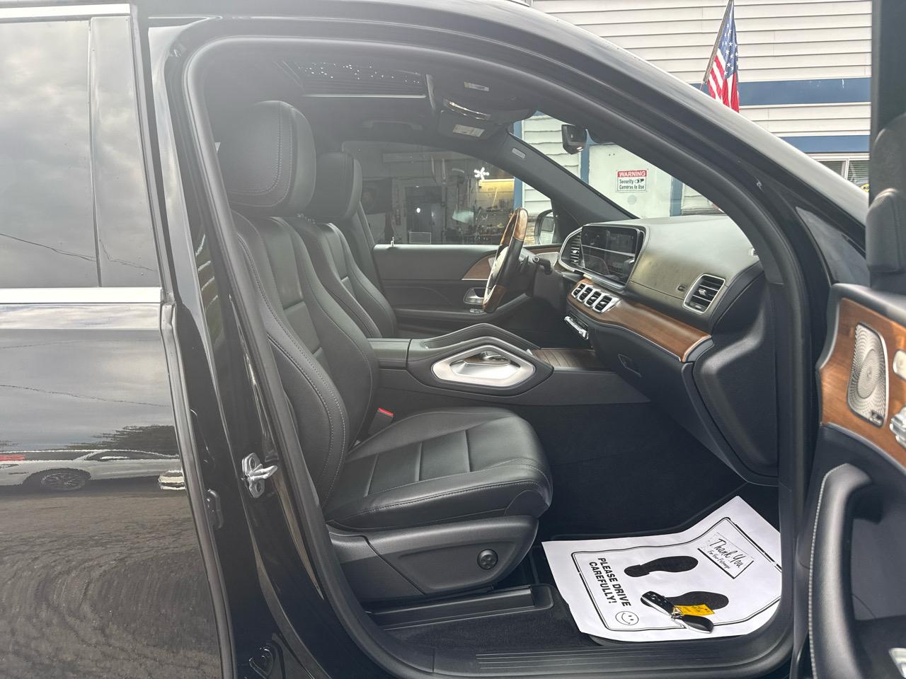Mercedes-Benz GLS-Class  2022