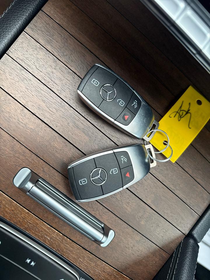 Mercedes-Benz GLS-Class  2022