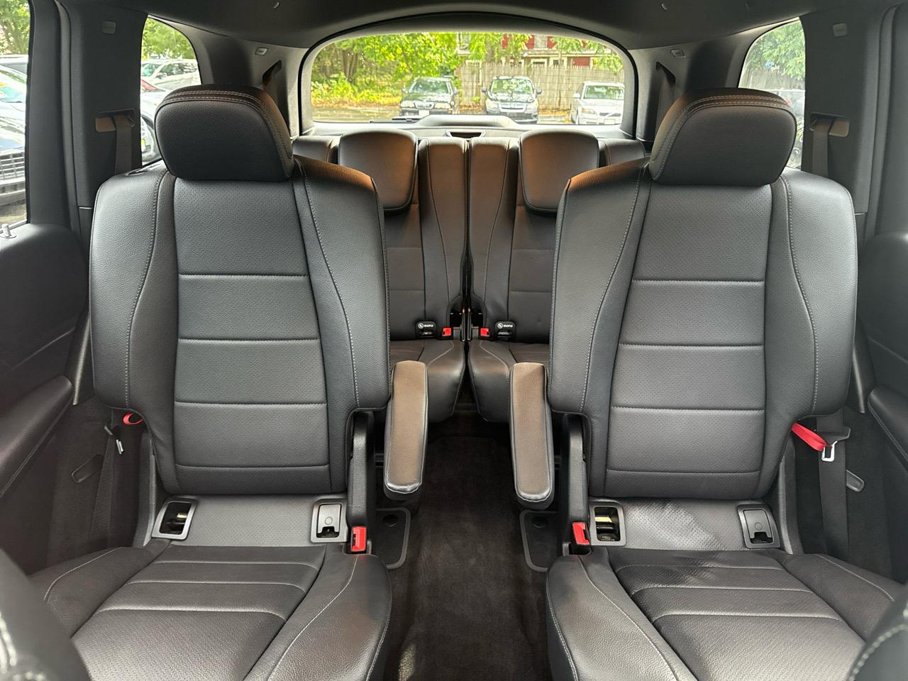 Mercedes-Benz GLS-Class  2022