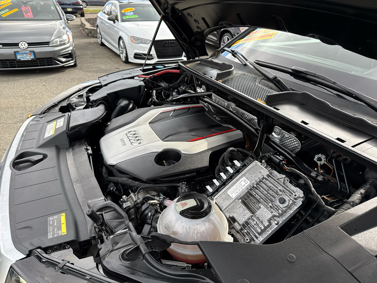 Audi SQ5 3.0 TFSI Premium Plus 2018 Audi SQ5 3.0 TFSI Premium Plus 2018