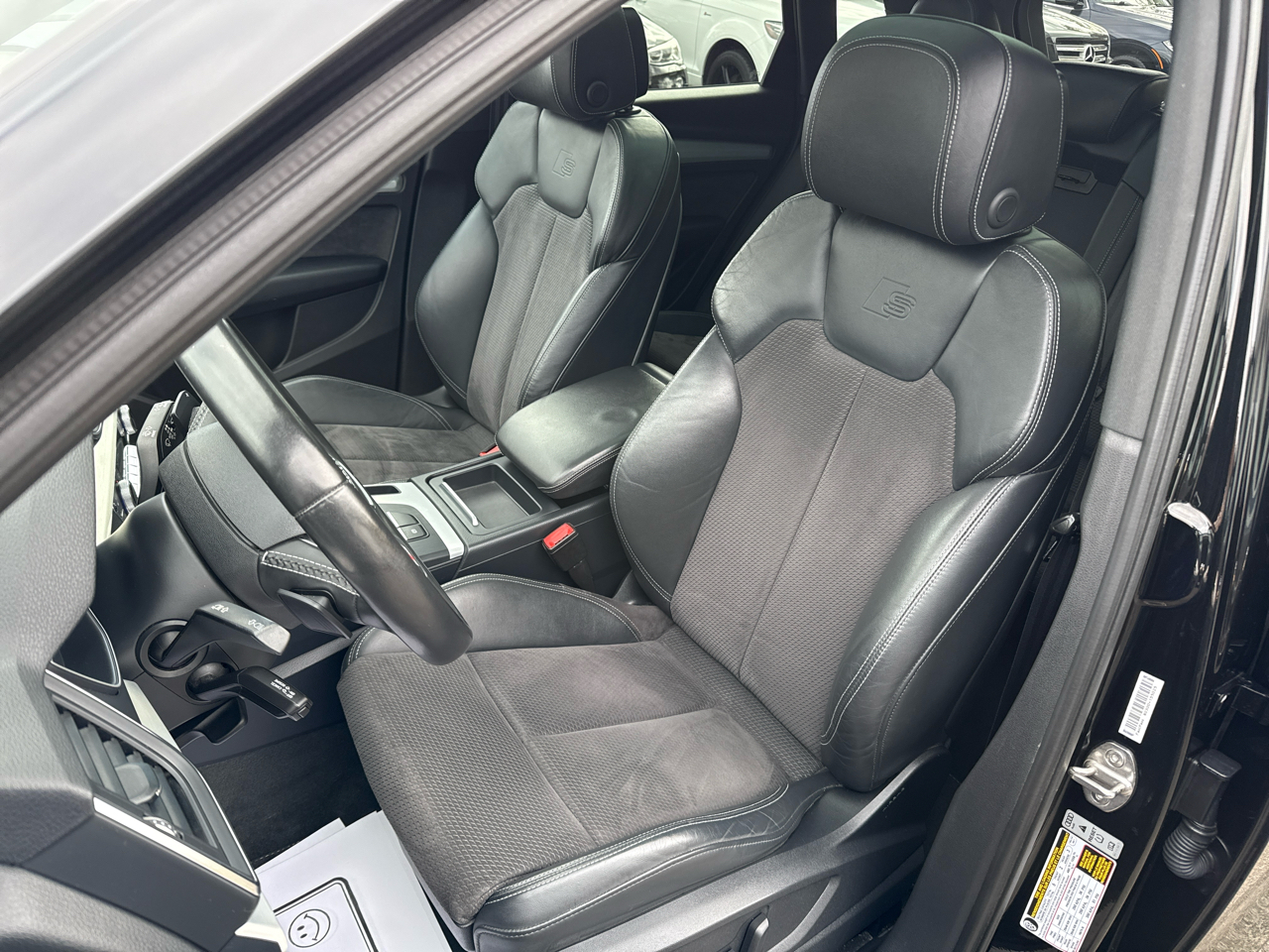 Audi SQ5 3.0 TFSI Premium Plus 2018 Audi SQ5 3.0 TFSI Premium Plus 2018