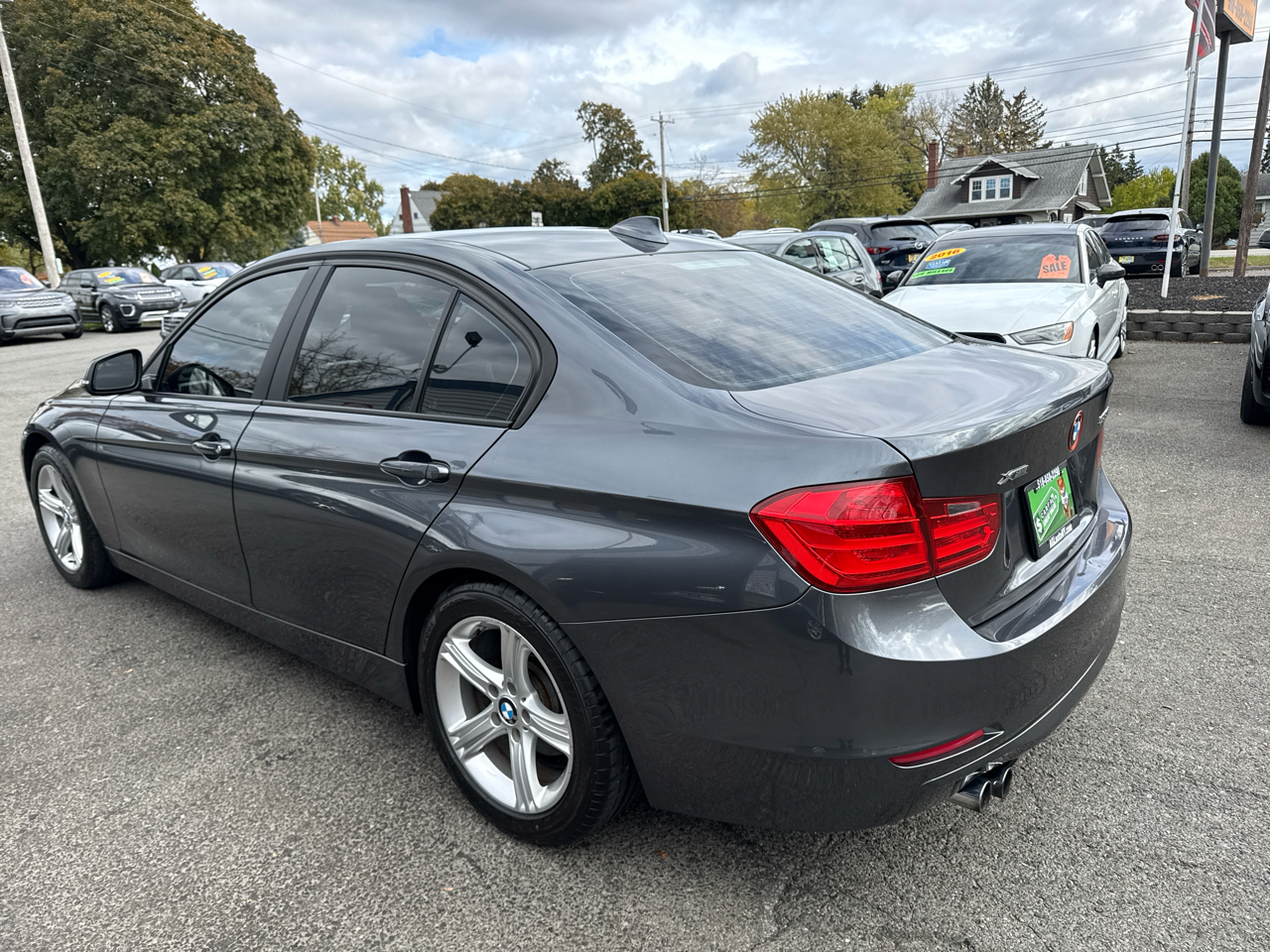 BMW 3 Series 4dr Sdn 328i xDrive AWD SULEV 2013 BMW 3 Series 4dr Sdn 328i xDrive AWD SULEV 2013