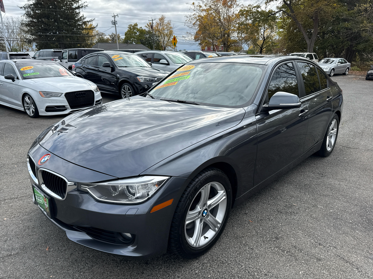BMW 3 Series 4dr Sdn 328i xDrive AWD SULEV 2013 BMW 3 Series 4dr Sdn 328i xDrive AWD SULEV 2013