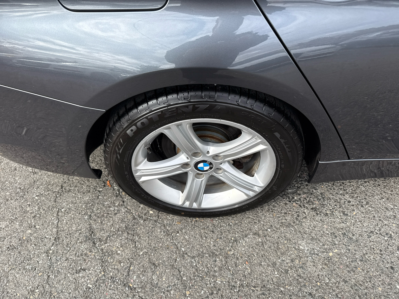 BMW 3 Series 4dr Sdn 328i xDrive AWD SULEV 2013 BMW 3 Series 4dr Sdn 328i xDrive AWD SULEV 2013