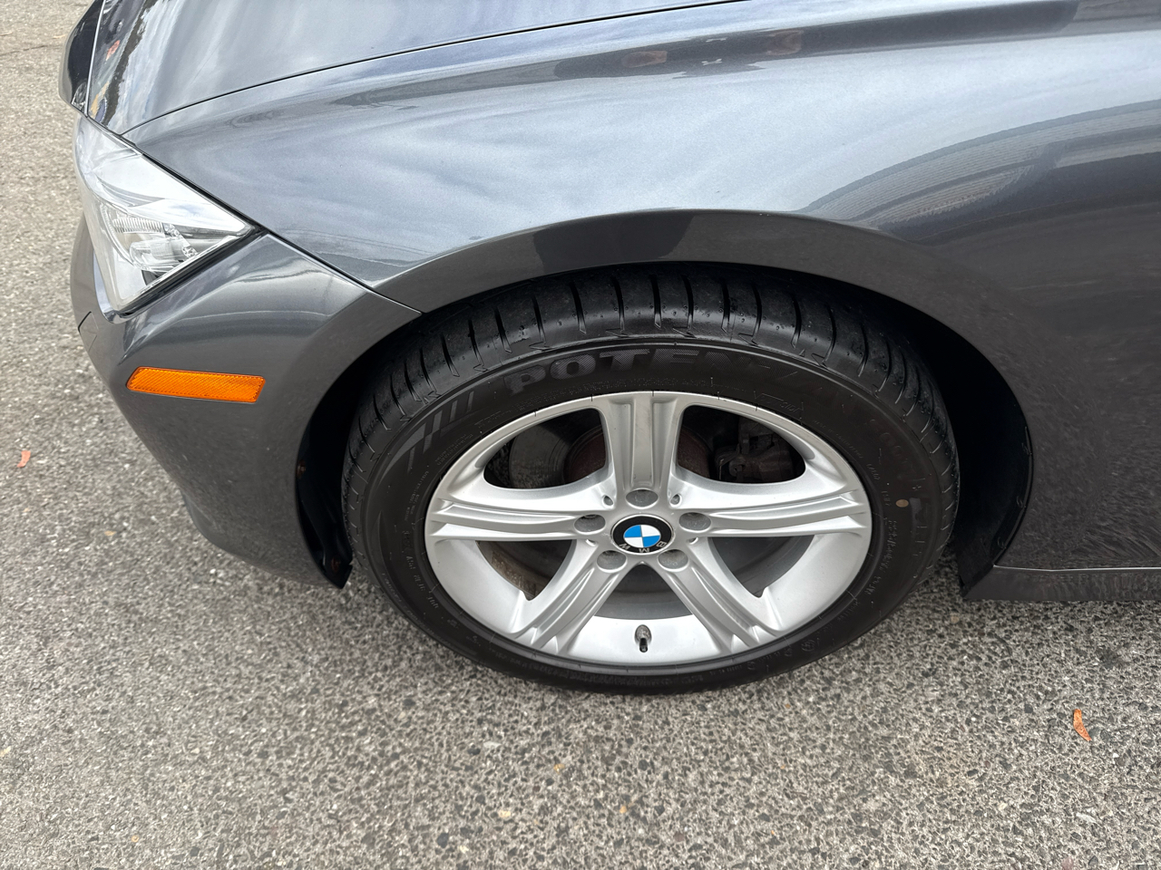 BMW 3 Series 4dr Sdn 328i xDrive AWD SULEV 2013 BMW 3 Series 4dr Sdn 328i xDrive AWD SULEV 2013