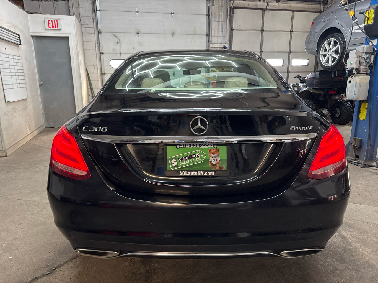 Mercedes-Benz C-Class 4dr Sdn C 300 4MATIC 2015