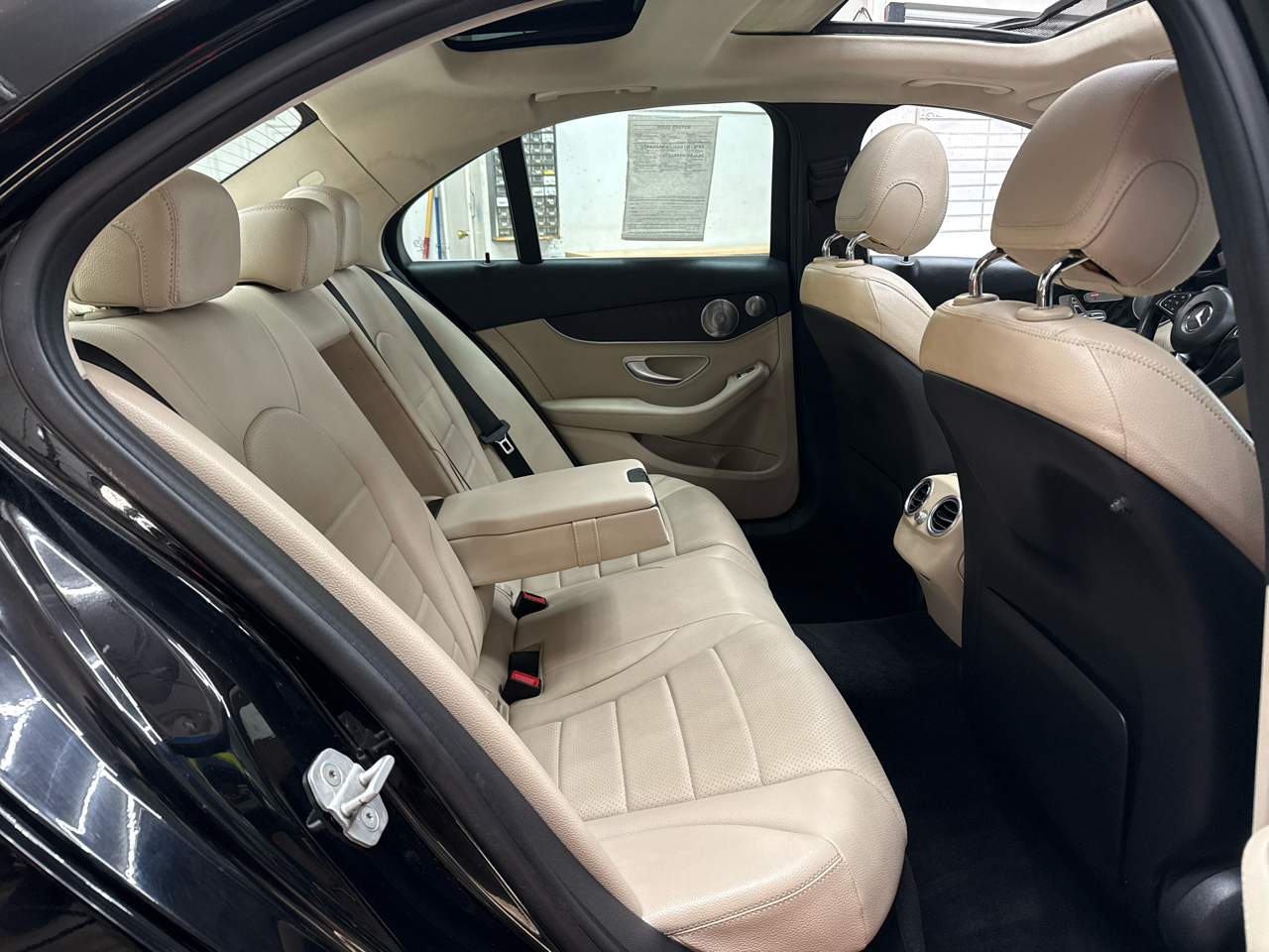 Mercedes-Benz C-Class 4dr Sdn C 300 4MATIC 2015