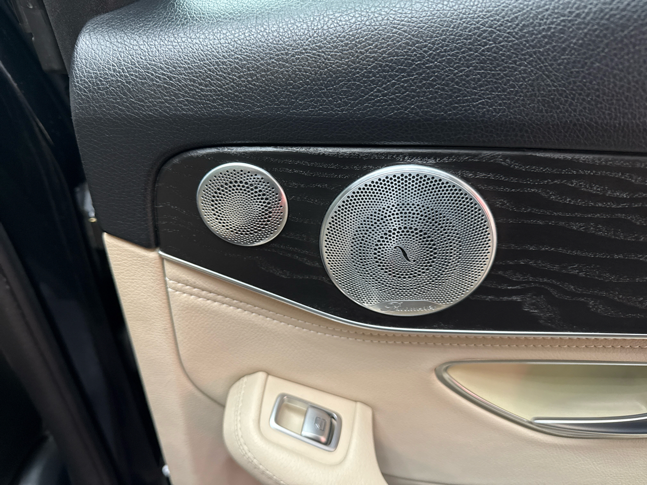 Mercedes-Benz C-Class 4dr Sdn C 300 4MATIC 2015