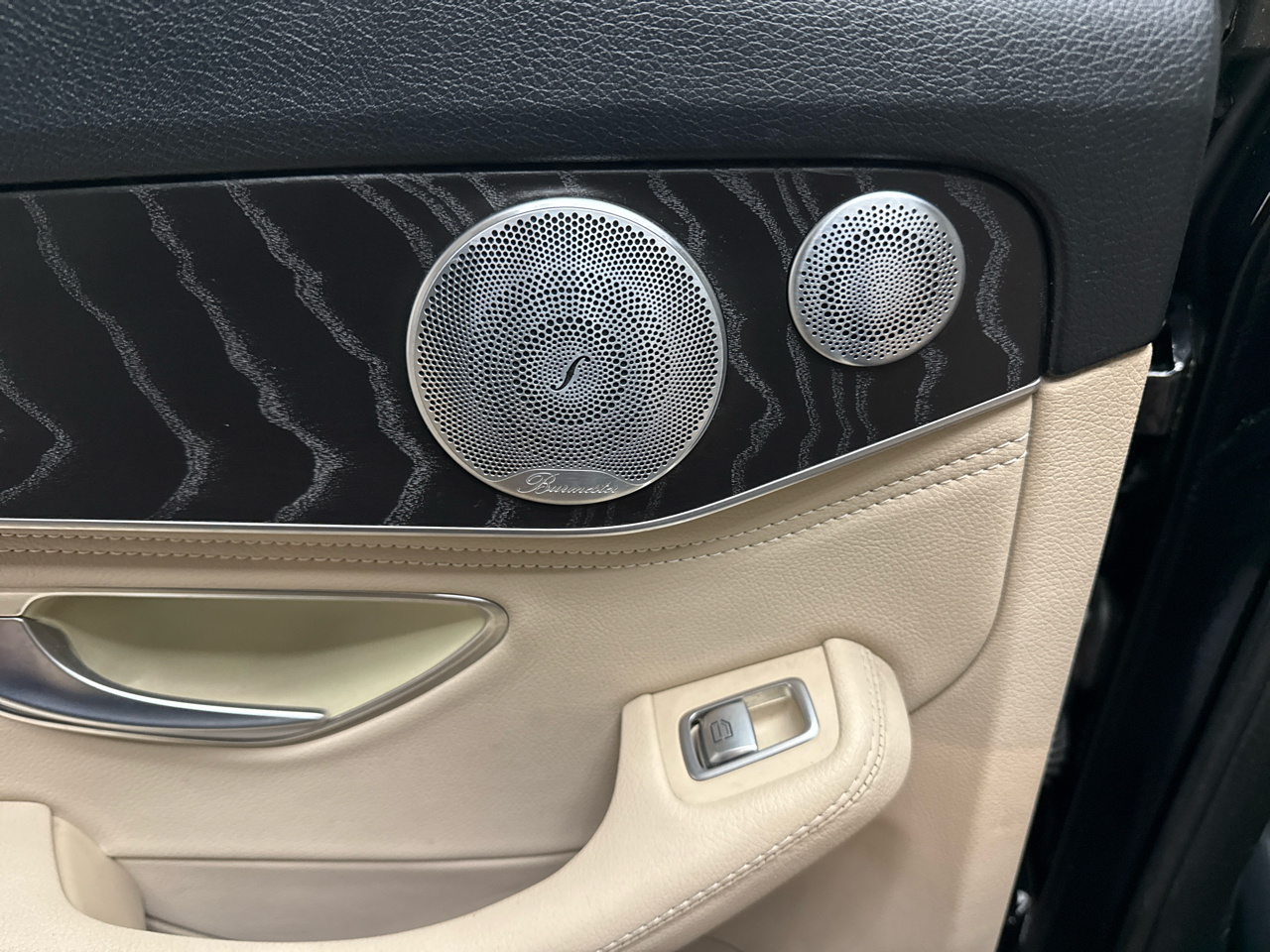 Mercedes-Benz C-Class 4dr Sdn C 300 4MATIC 2015