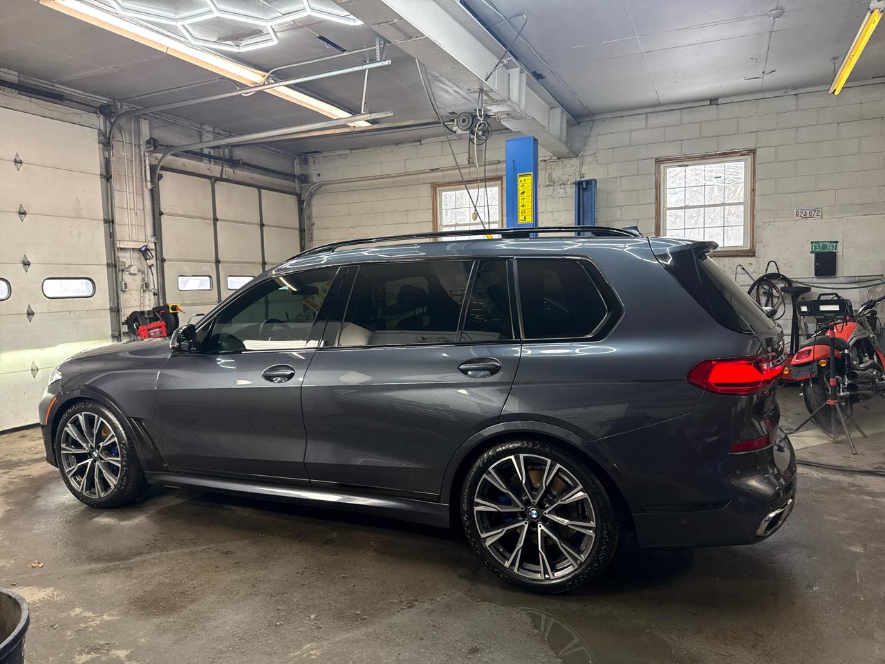 BMW X7 xDrive50i Sports Activity Vehicle 2019