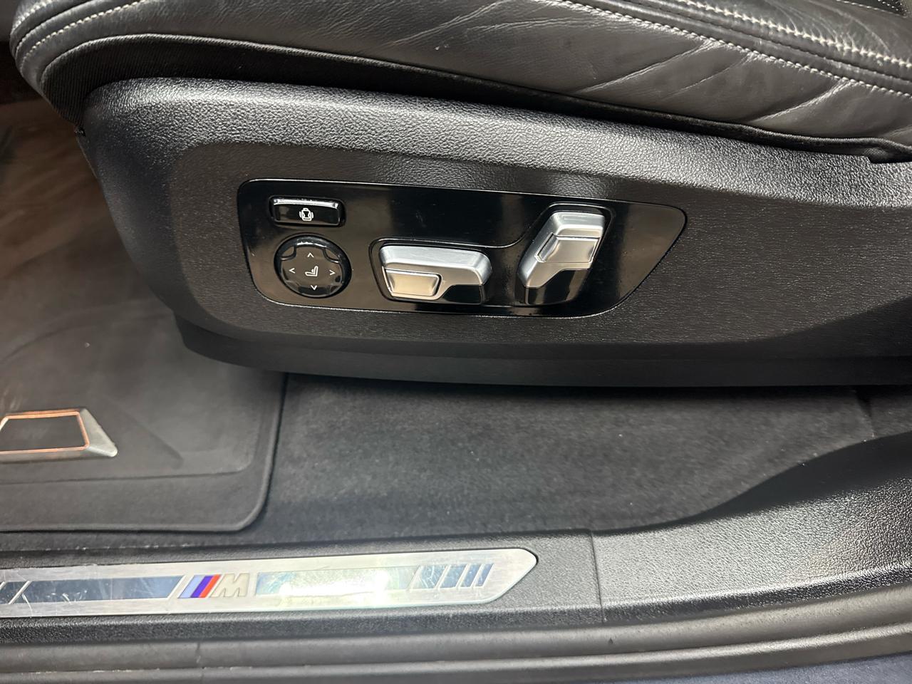 BMW X7 xDrive50i Sports Activity Vehicle 2019