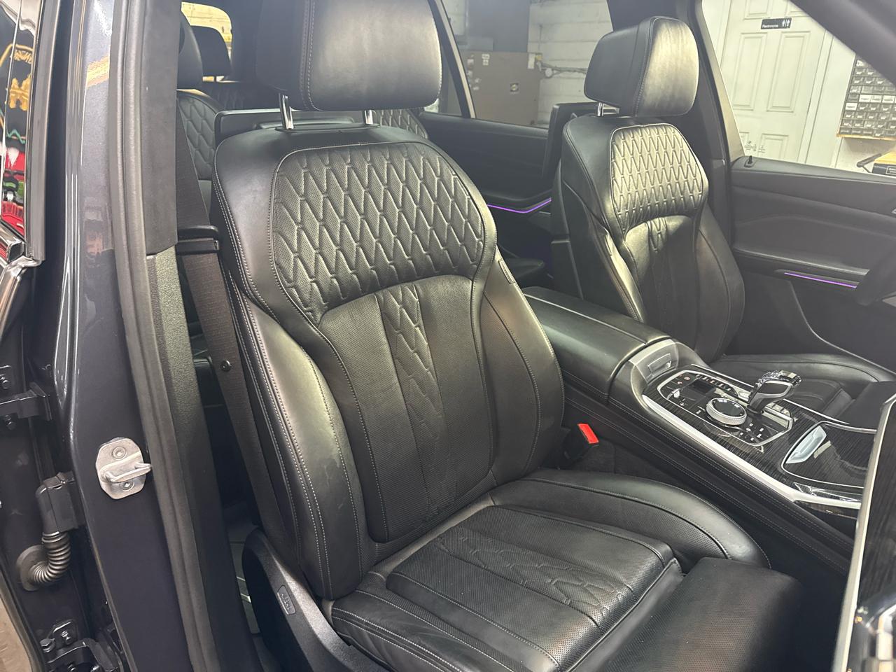 BMW X7 xDrive50i Sports Activity Vehicle 2019