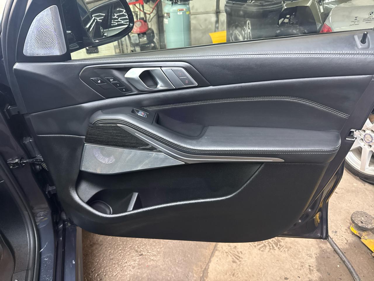 BMW X7 xDrive50i Sports Activity Vehicle 2019