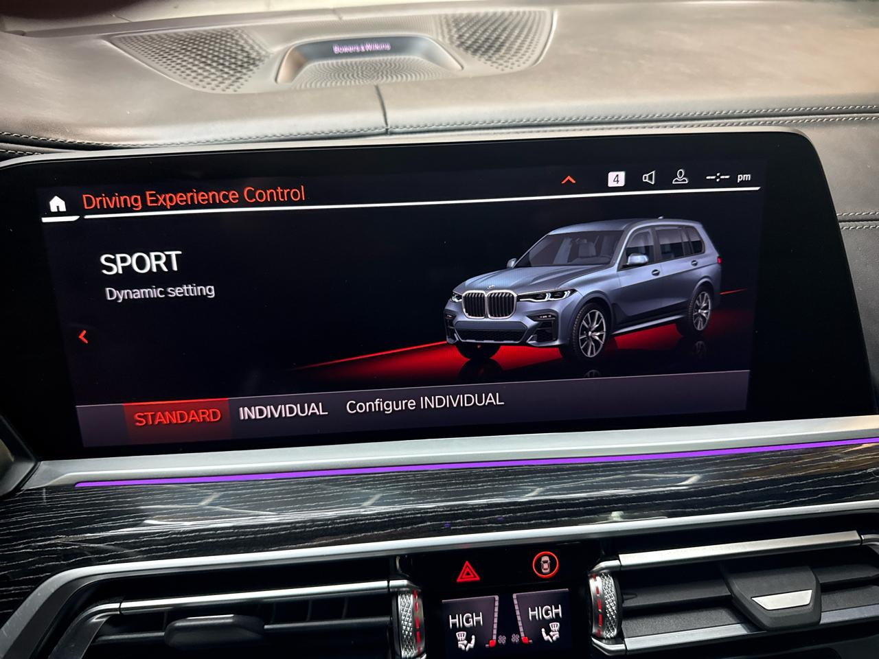 BMW X7 xDrive50i Sports Activity Vehicle 2019