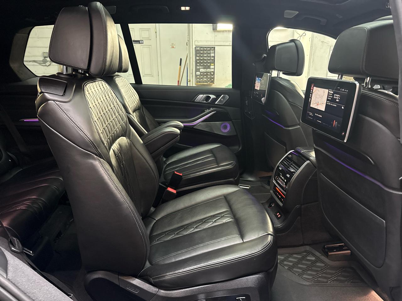 BMW X7 xDrive50i Sports Activity Vehicle 2019