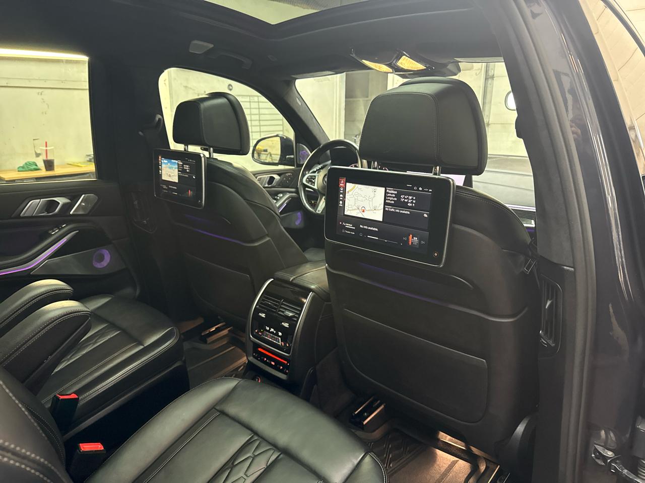 BMW X7 xDrive50i Sports Activity Vehicle 2019