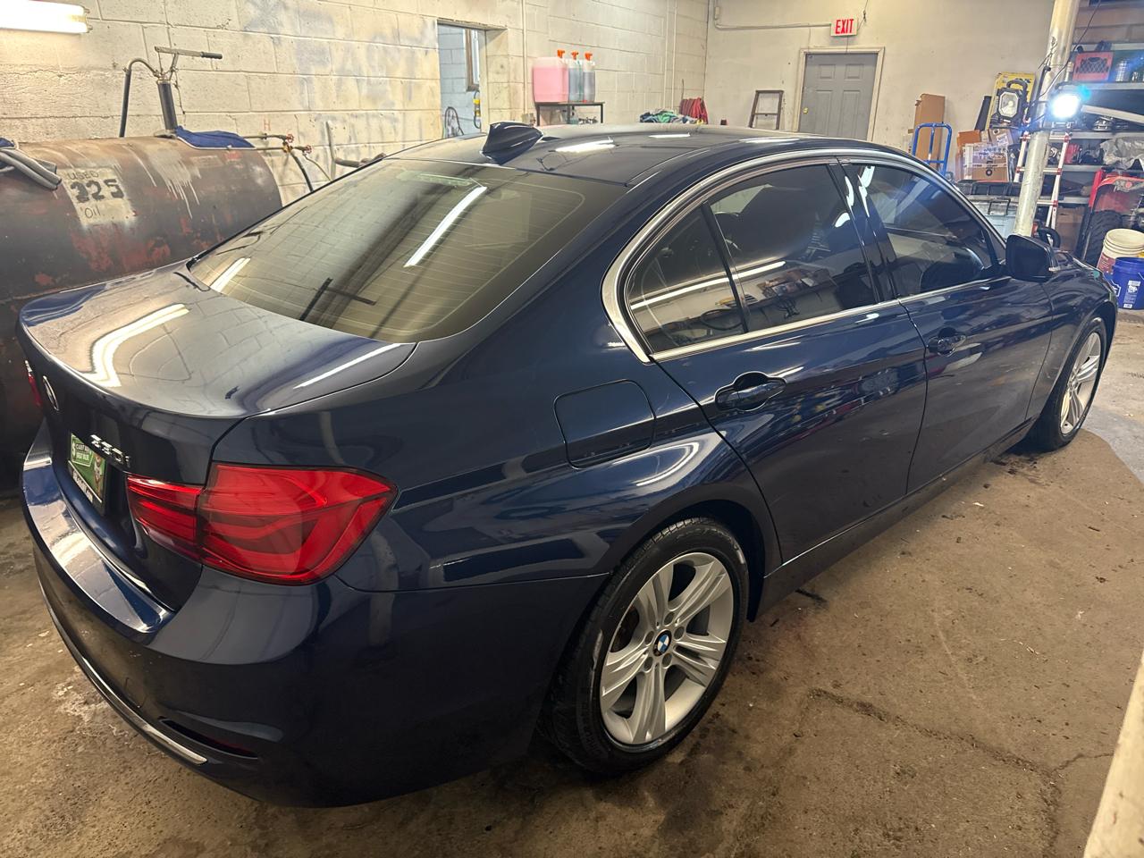 BMW 3 Series 330i xDrive Sedan 2018