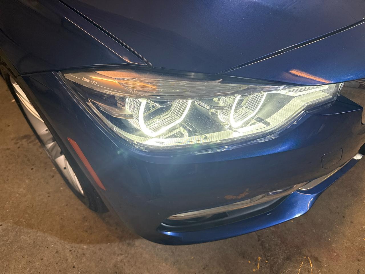 BMW 3 Series 330i xDrive Sedan 2018