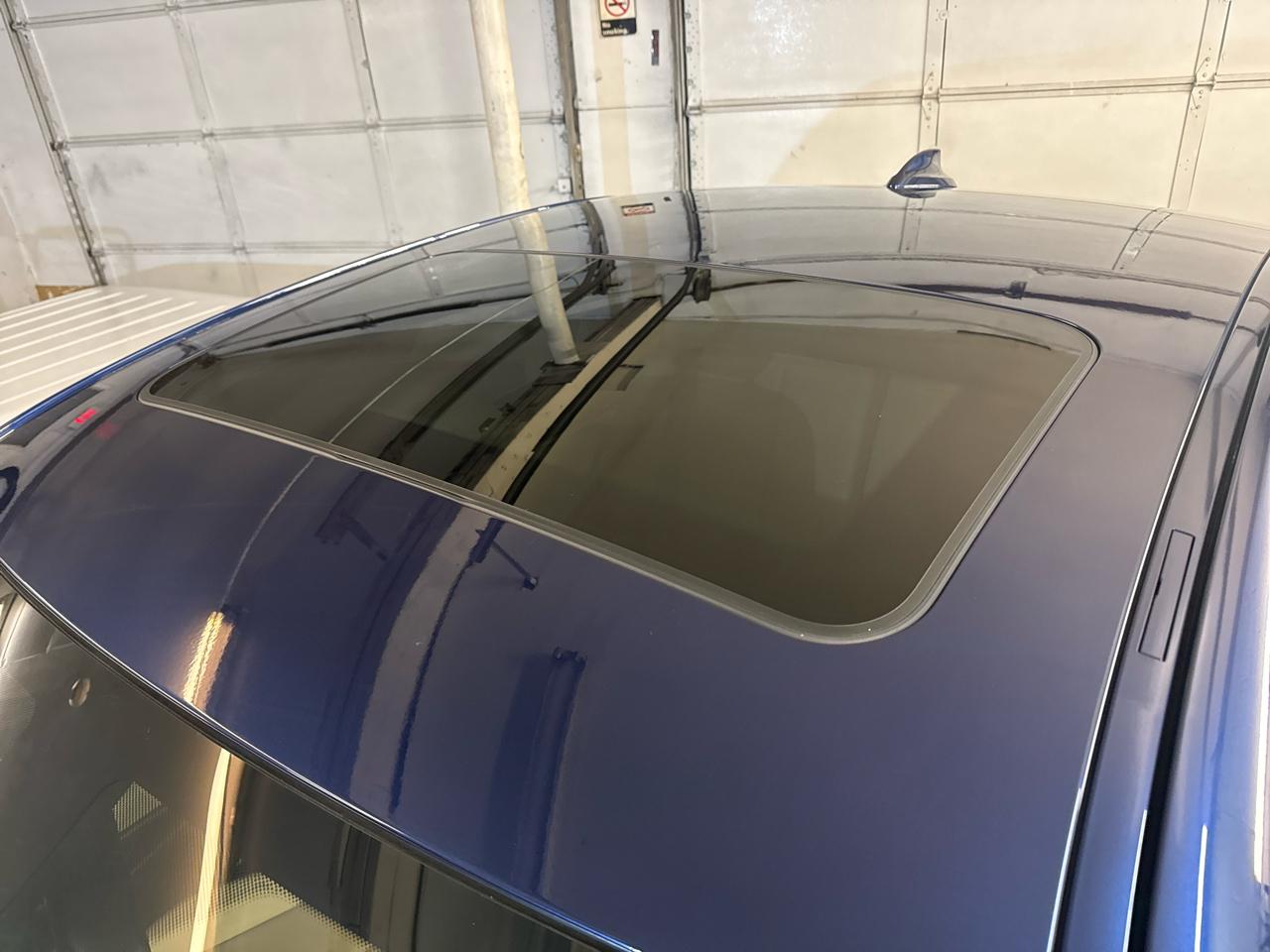 BMW 3 Series 330i xDrive Sedan 2018