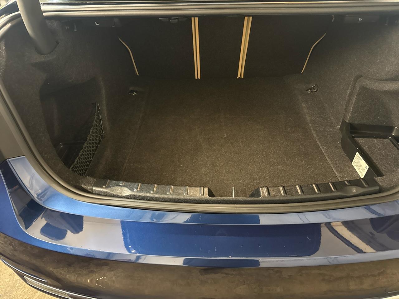 BMW 3 Series 330i xDrive Sedan 2018