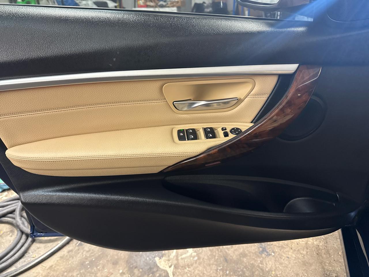 BMW 3 Series 330i xDrive Sedan 2018